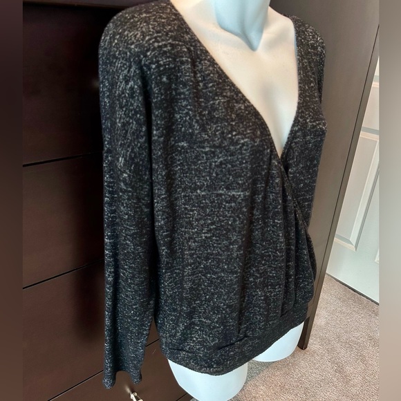 NWOT Socialite Faux Wrap Lightweight Sweater Top from Nordstrom Marled - Picture 3 of 6